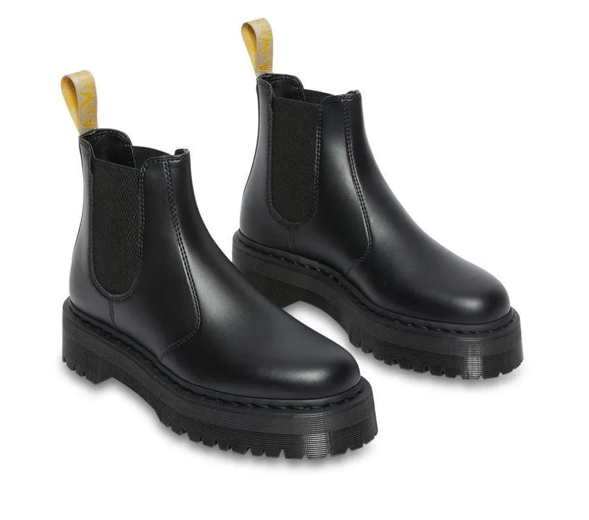 Dr Martens Vegan 2976 Chelsea Boot Black Felix Rub Off