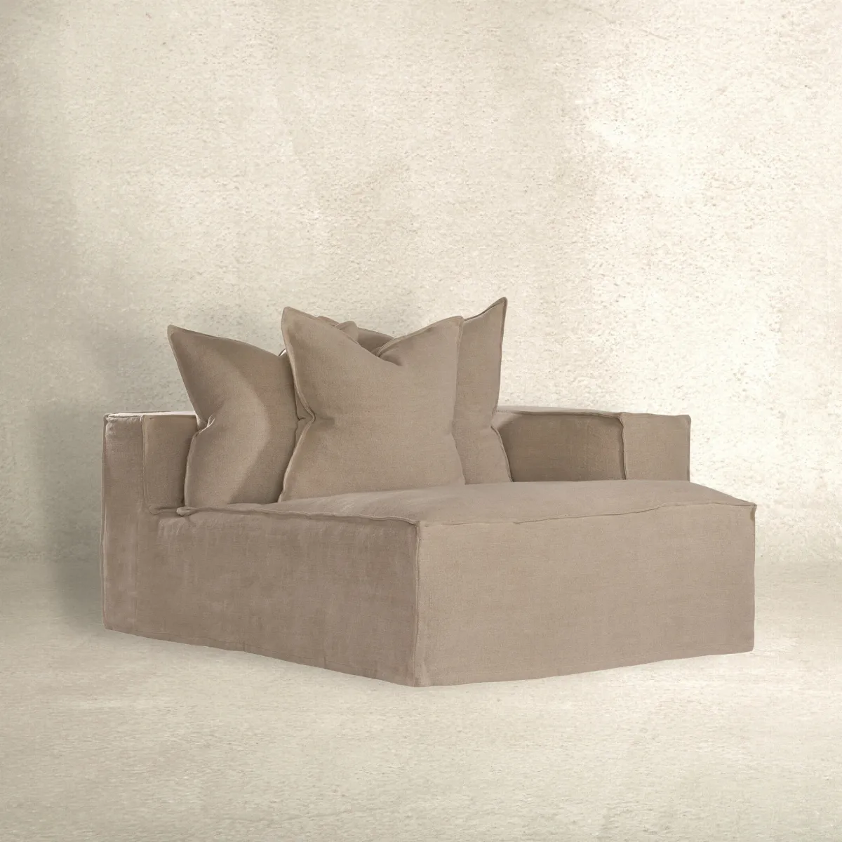 HENDRIX SOFAS | RIGHT HAND CHAISE