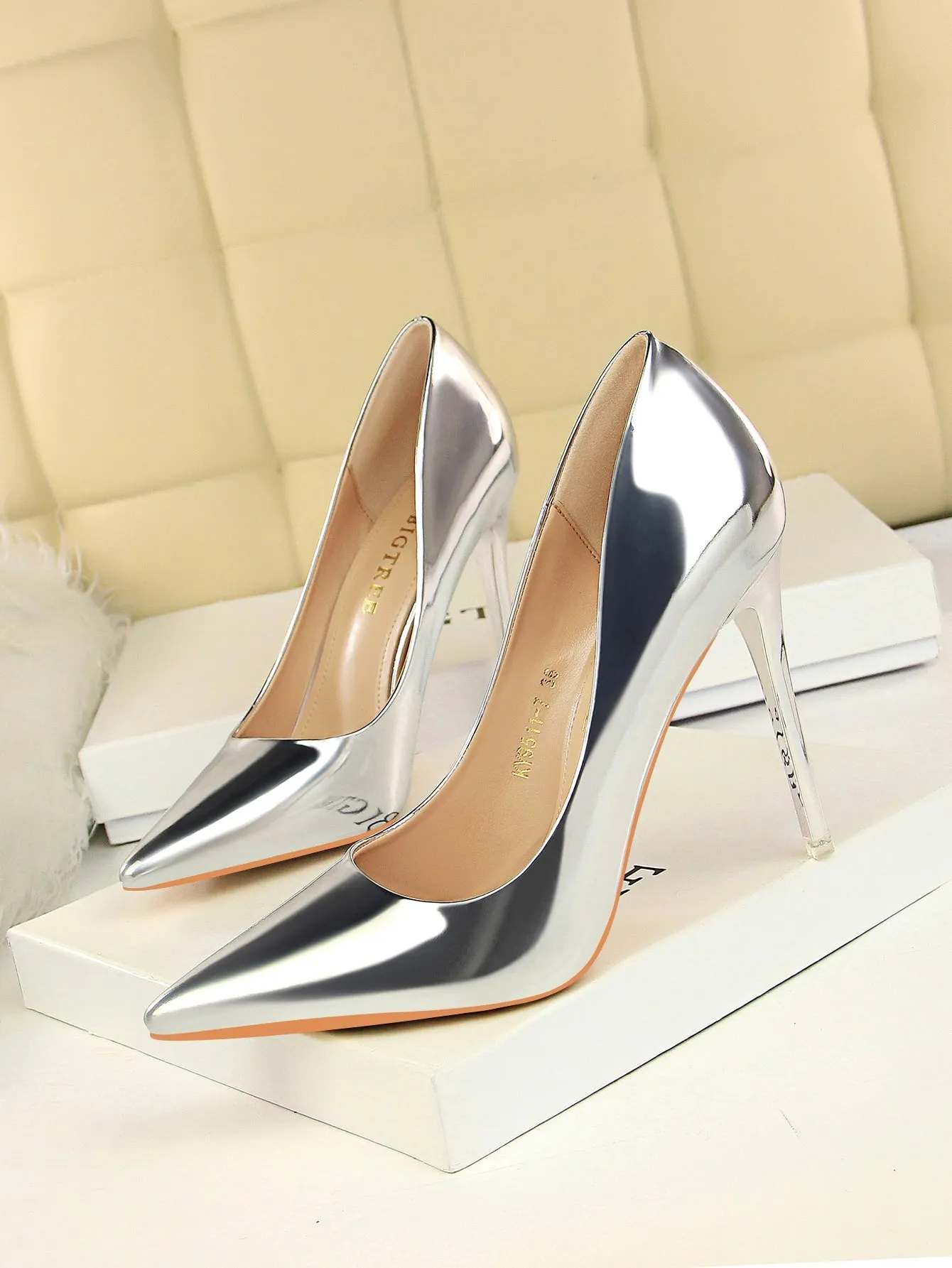 Metallic Point Toe Stiletto High Heeled Pumps